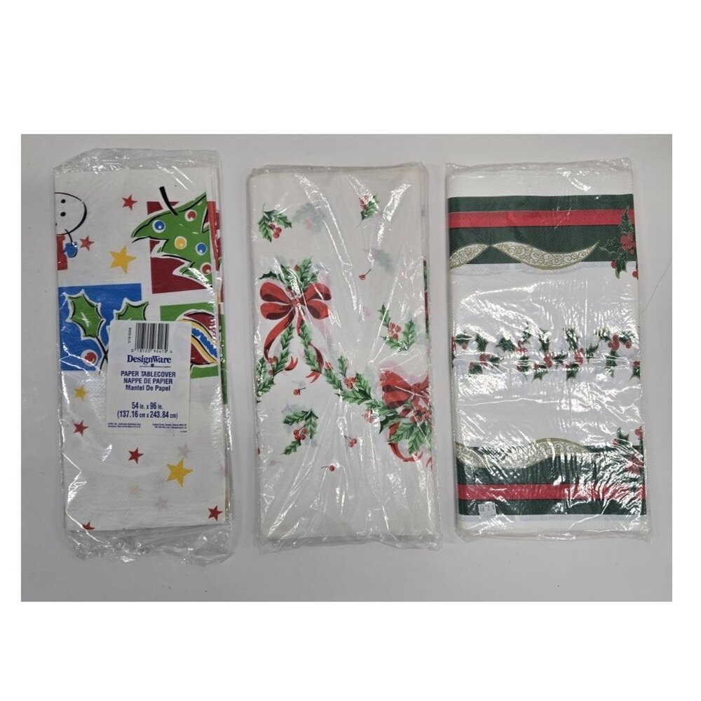 🎄 3 Vintage Christmas / Xmas Table Cloths